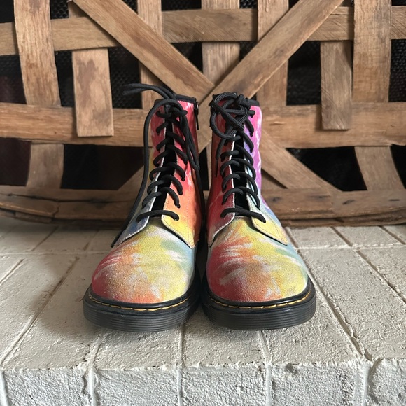 Dr. Martens Women's Size 5 1460 Softy T Colorful Tie Dye Lace Up Boots (50) - Picture 4 of 9